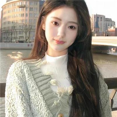 软玉温香抱满怀